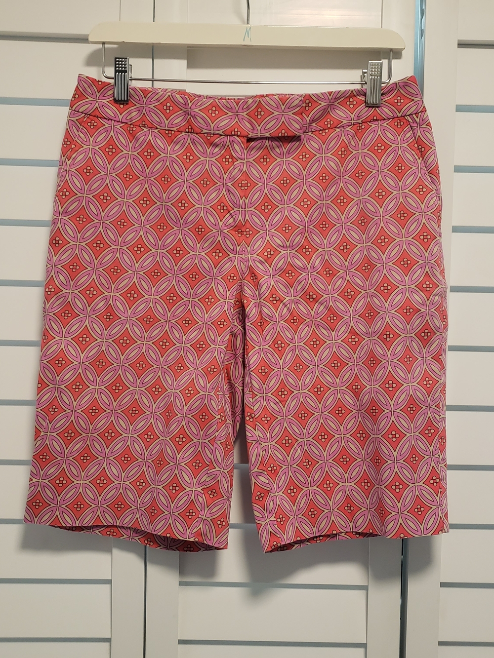 Jones New York Pink Geometric Pattern Bermuda Shorts